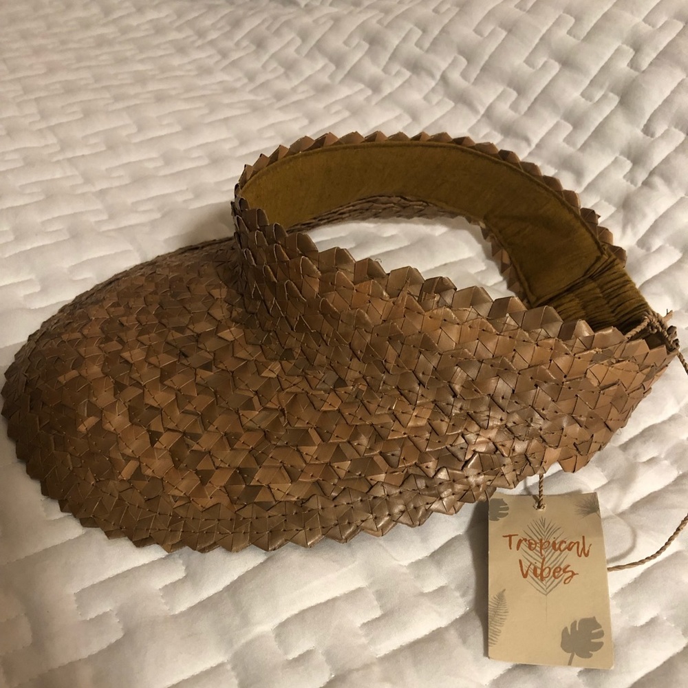 Straw Visor